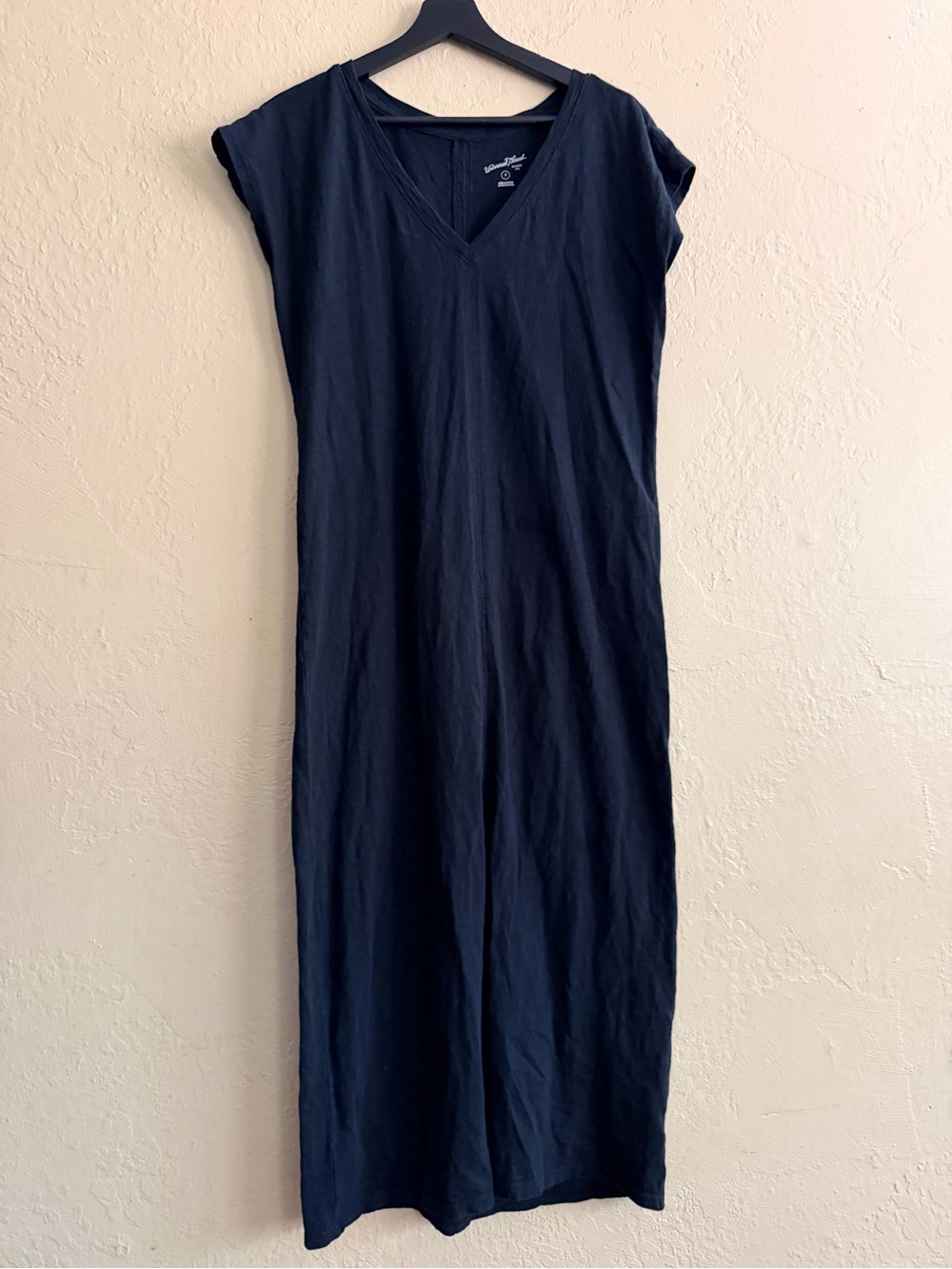 Universal Thread Black Maxi Dress V-Neck